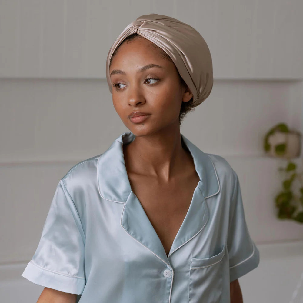 Silk bonnet