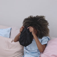 Silk bonnet