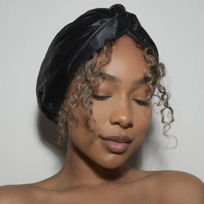 Silk bonnet